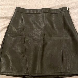 NWT Zara faux leather mini skirt